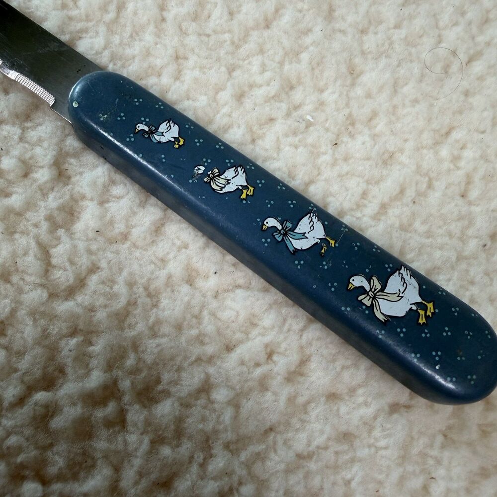 Vintage Country Goose Knife 8.5" Print Serrated Stainless cottage
